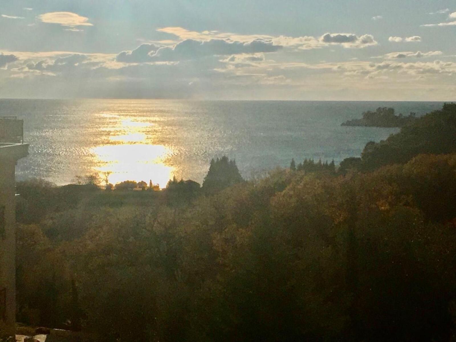 Bay View Apartments Petrovac Pokoj fotografie