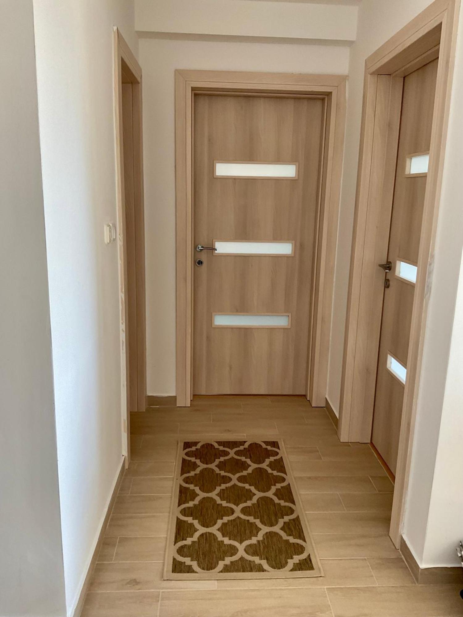 Bay View Apartments Petrovac Pokoj fotografie