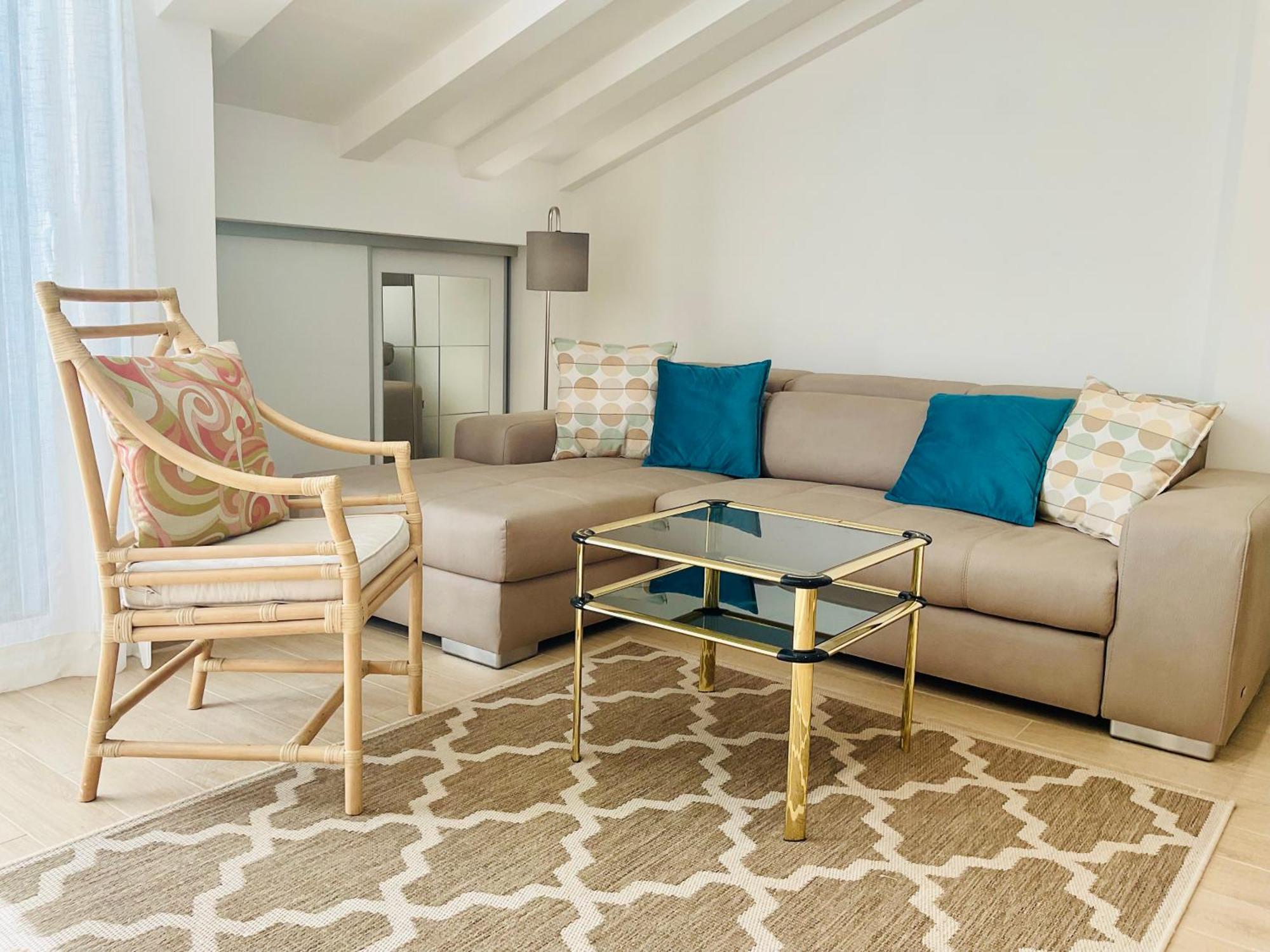Bay View Apartments Petrovac Pokoj fotografie