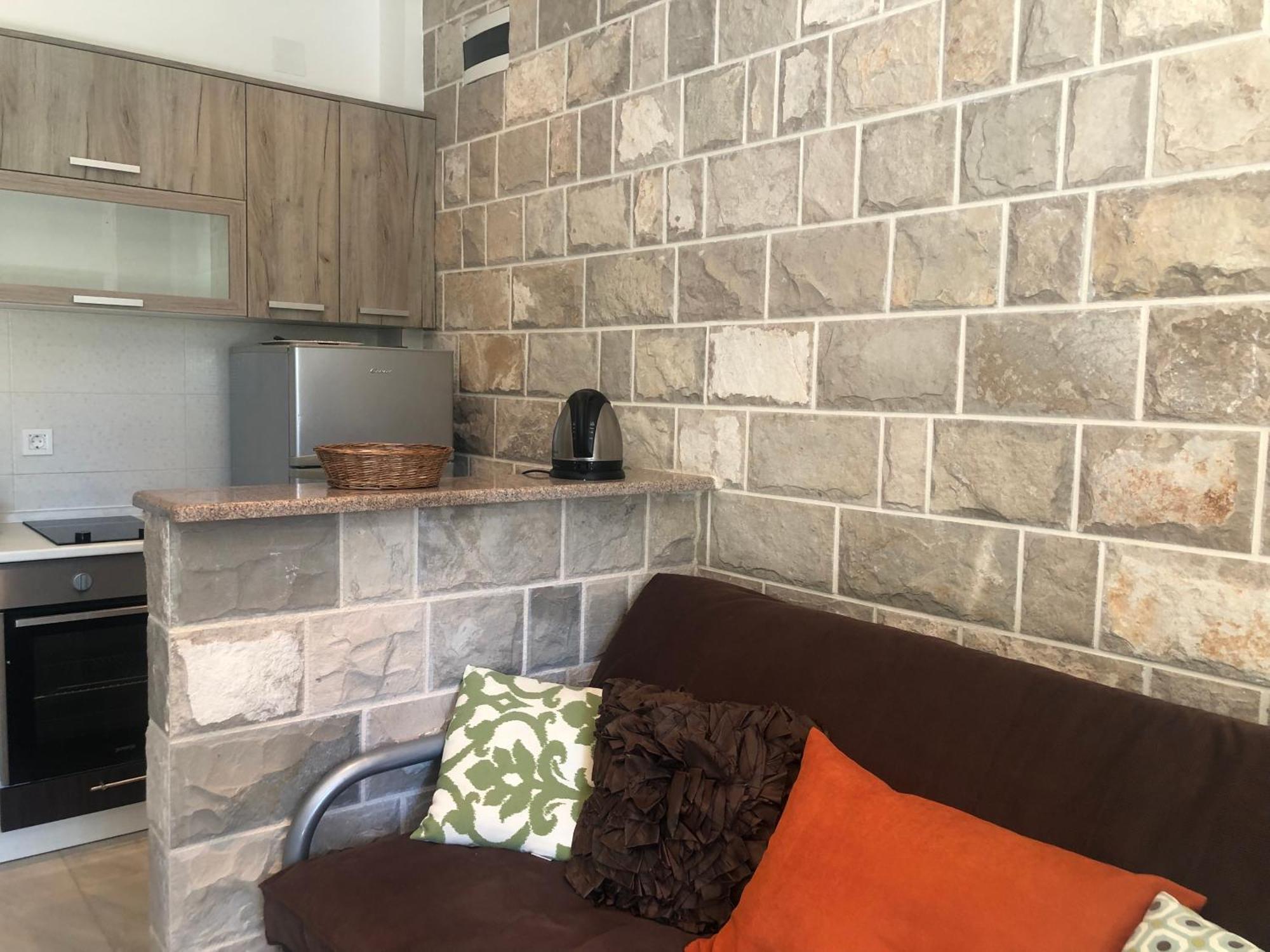 Bay View Apartments Petrovac Pokoj fotografie