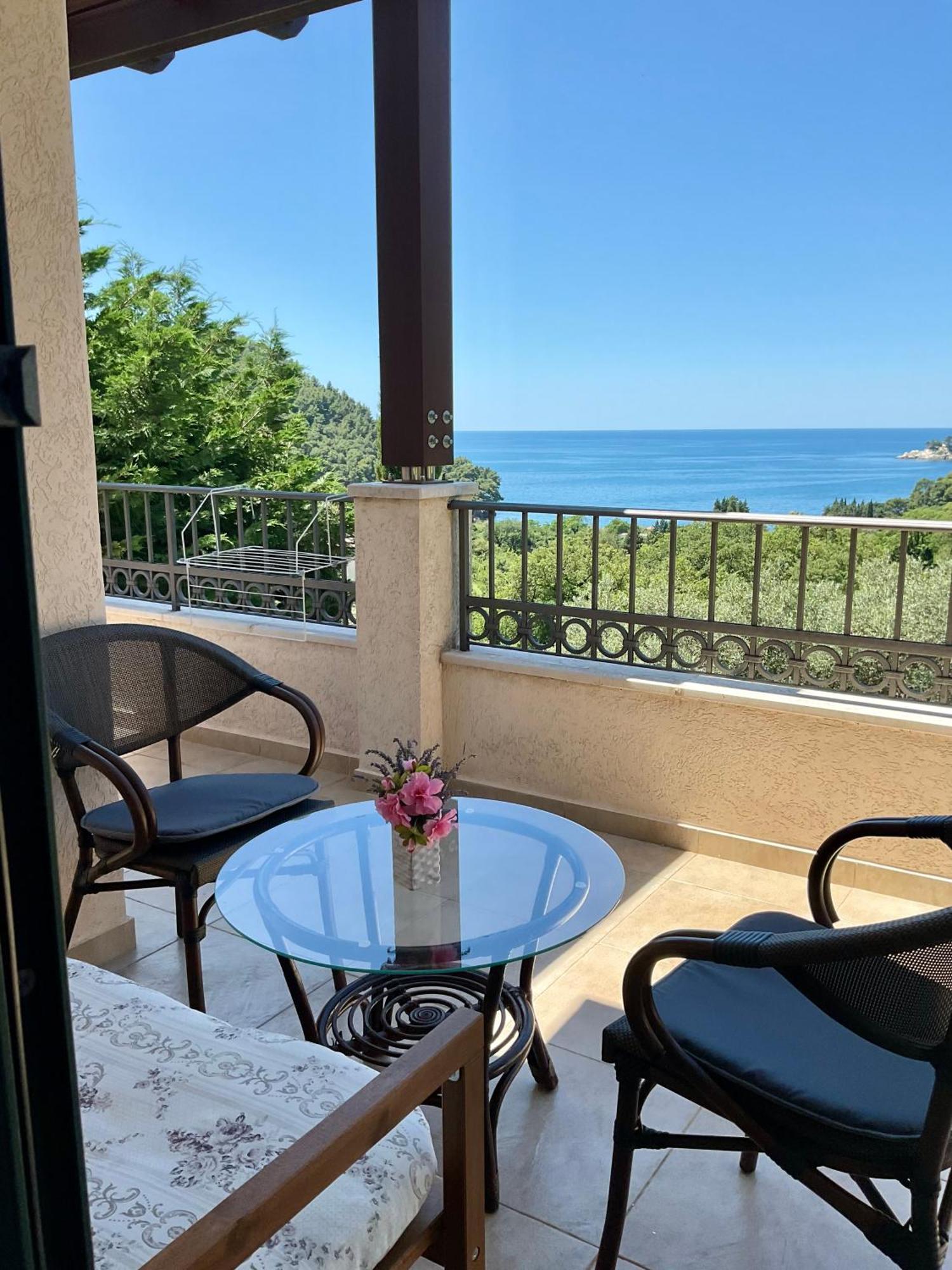 Bay View Apartments Petrovac Exteriér fotografie